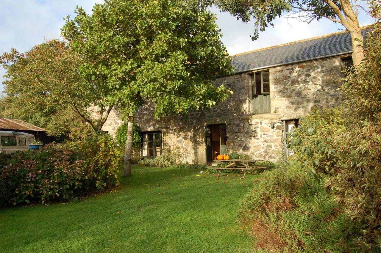 The Barn, Higher Boden, Manaccan, Helston, Cornwall Luaran gambar
