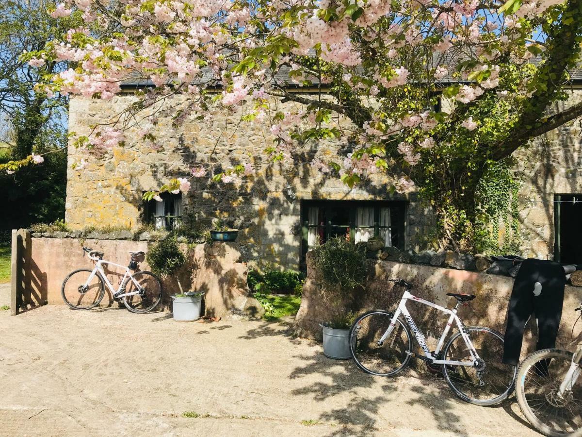 The Barn, Higher Boden, Manaccan, Helston, Cornwall Luaran gambar
